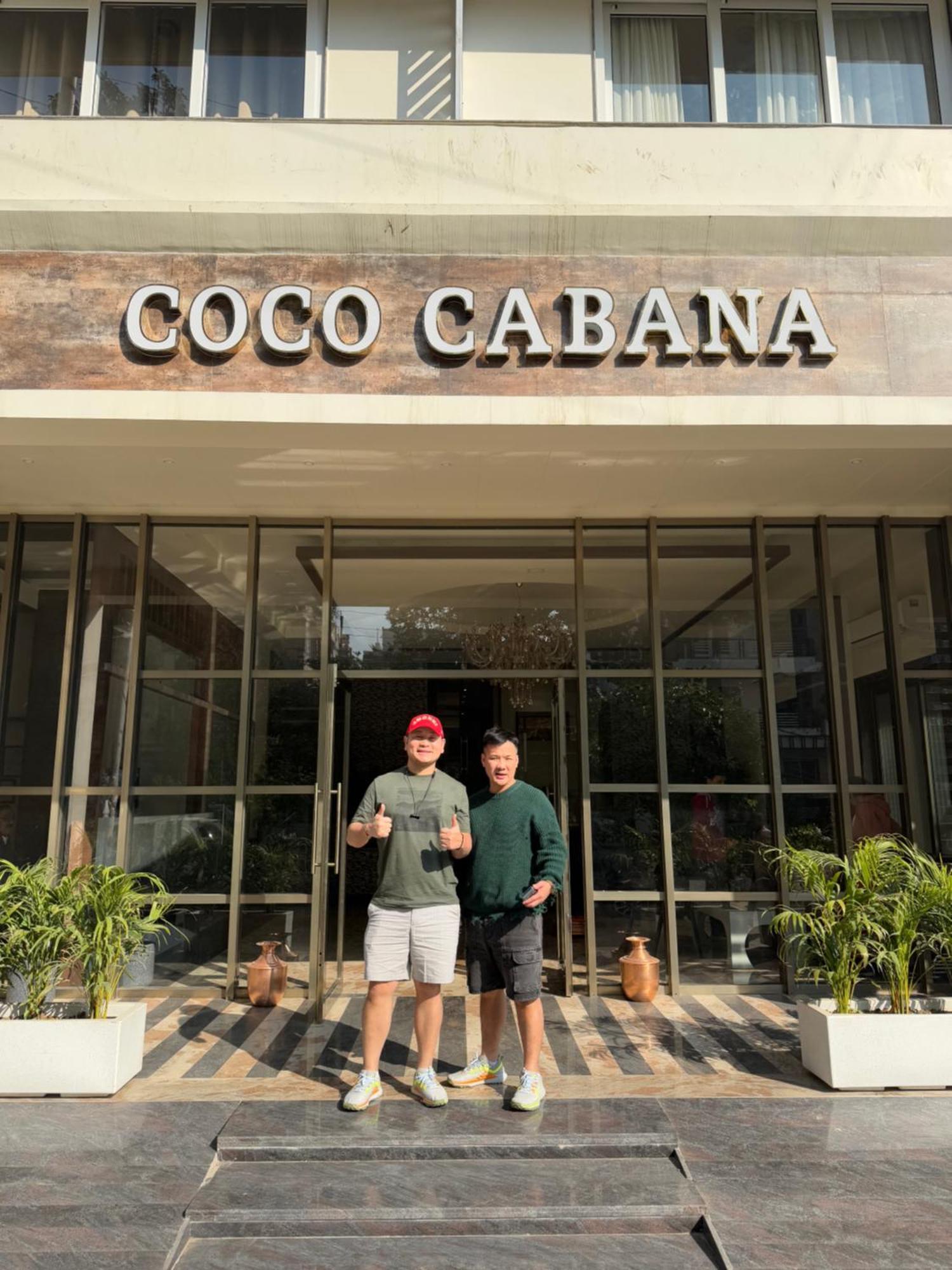 Coco Cabana Varanasi Exterior photo